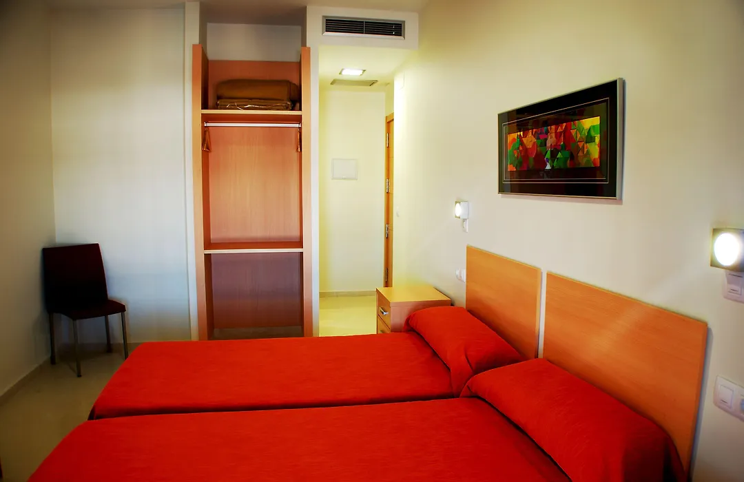 Albergue Inturjoven Chipiona-1